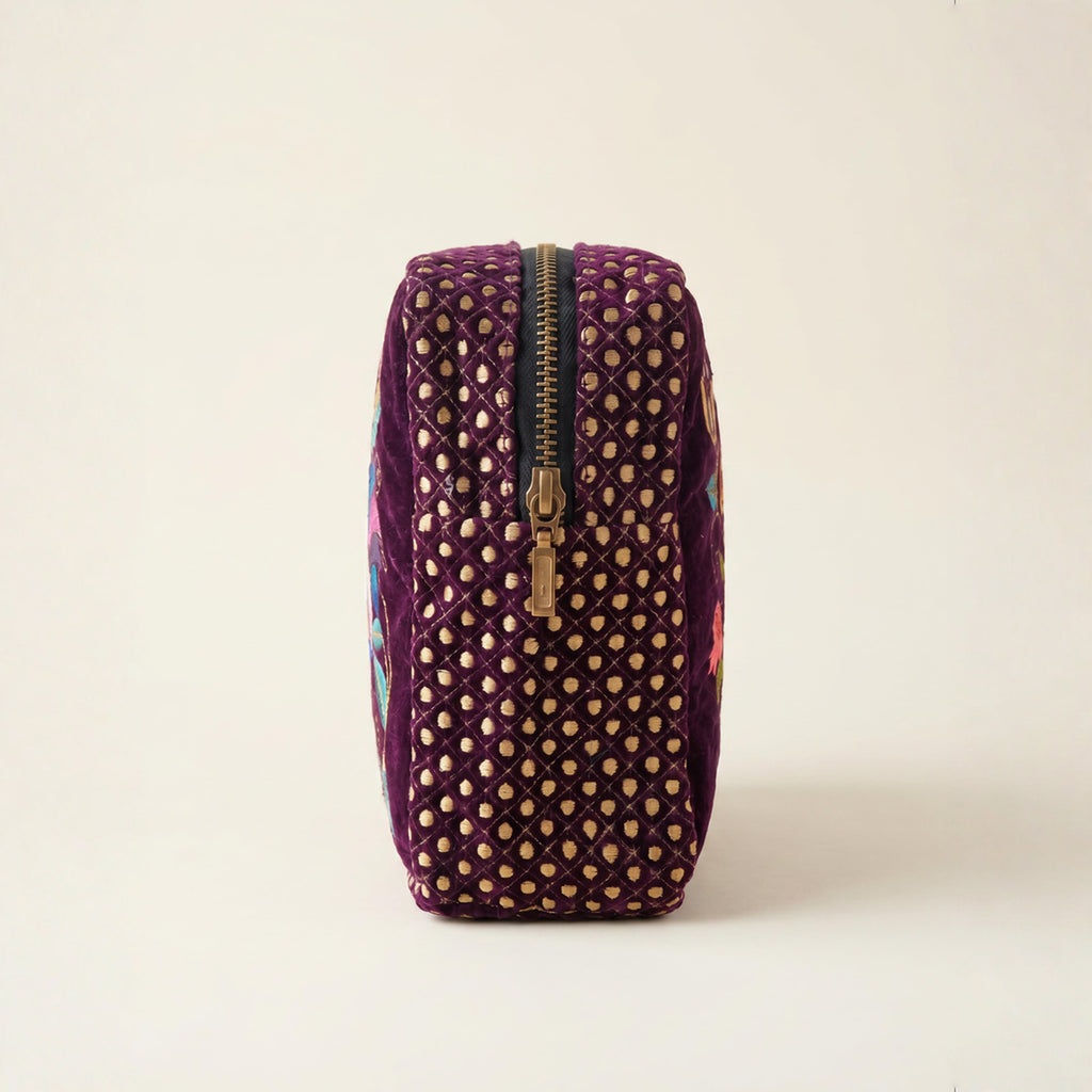 The Hen Pouch - Burgundy